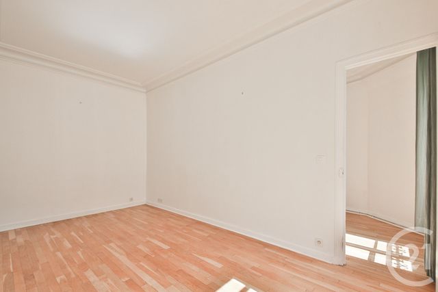 Appartement F2 à vendre - 2 pièces - 45.03 m2 - PARIS - 75016 - ILE-DE-FRANCE - Century 21 Victor Hugo - Trocadéro