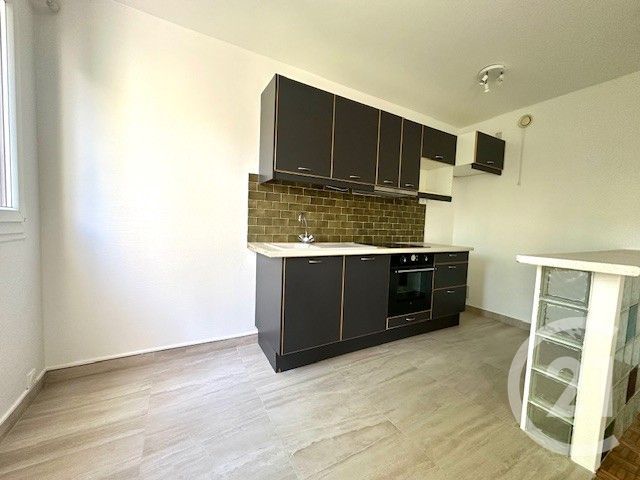 Appartement F2 à louer - 2 pièces - 39.51 m2 - PARIS - 75015 - ILE-DE-FRANCE - Century 21 Victor Hugo - Trocadéro