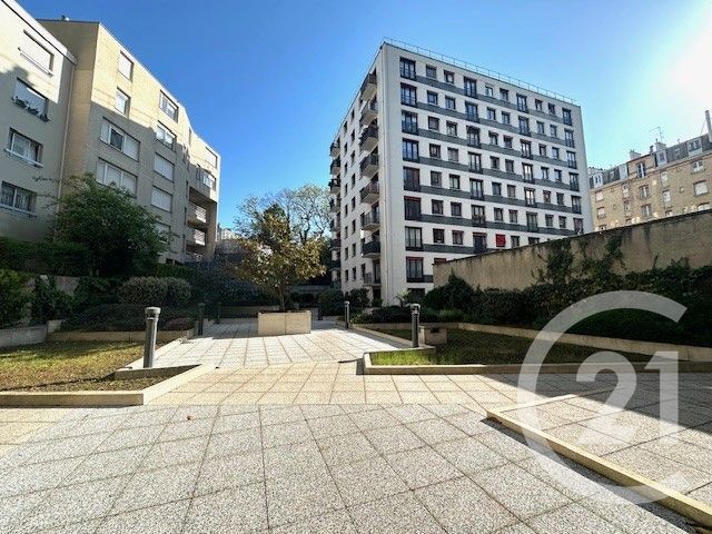 Appartement F2 à louer - 2 pièces - 39.51 m2 - PARIS - 75015 - ILE-DE-FRANCE - Century 21 Victor Hugo - Trocadéro