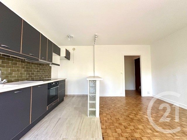 Appartement F2 à louer - 2 pièces - 39.51 m2 - PARIS - 75015 - ILE-DE-FRANCE - Century 21 Victor Hugo - Trocadéro