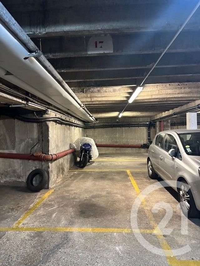 Appartement F2 à louer - 2 pièces - 39.51 m2 - PARIS - 75015 - ILE-DE-FRANCE - Century 21 Victor Hugo - Trocadéro