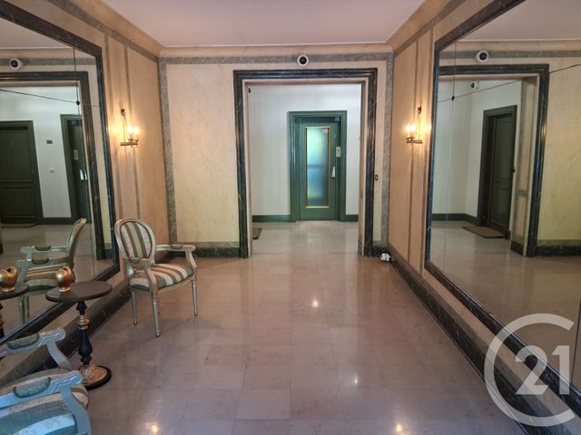 Appartement F1 à vendre - 1 pièce - 40.96 m2 - PARIS - 75016 - ILE-DE-FRANCE - Century 21 Victor Hugo - Trocadéro