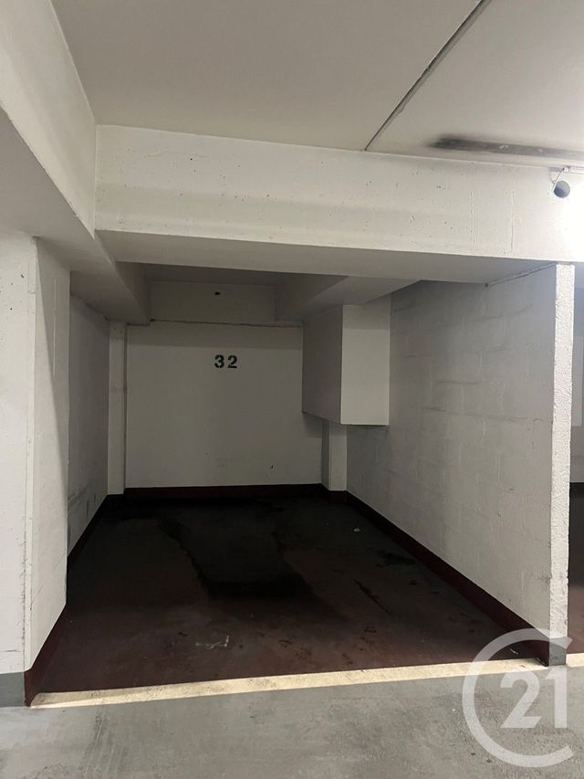 parking - PARIS - 75016