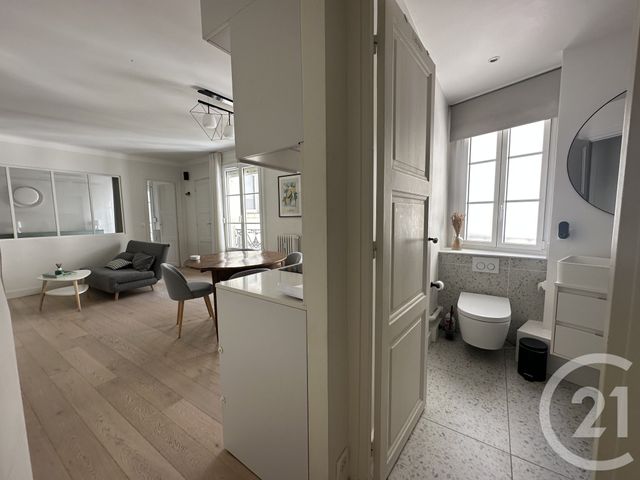 Appartement F2 à louer - 2 pièces - 44.32 m2 - PARIS - 75016 - ILE-DE-FRANCE - Century 21 Victor Hugo - Trocadéro
