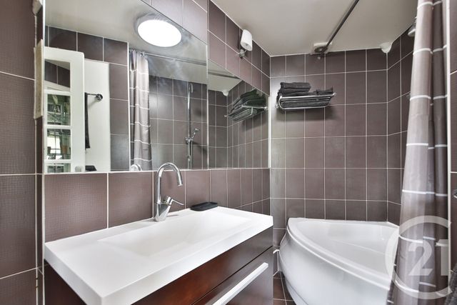 Appartement F1 à vendre - 1 pièce - 37.02 m2 - PARIS - 75016 - ILE-DE-FRANCE - Century 21 Victor Hugo - Trocadéro