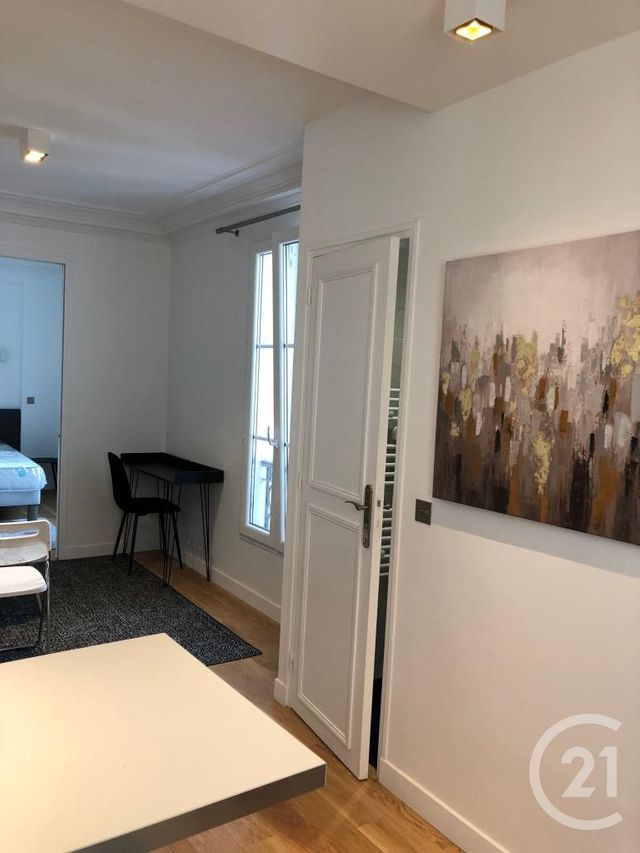 Appartement F2 à louer - 2 pièces - 29.38 m2 - PARIS - 75116 - ILE-DE-FRANCE - Century 21 Victor Hugo - Trocadéro