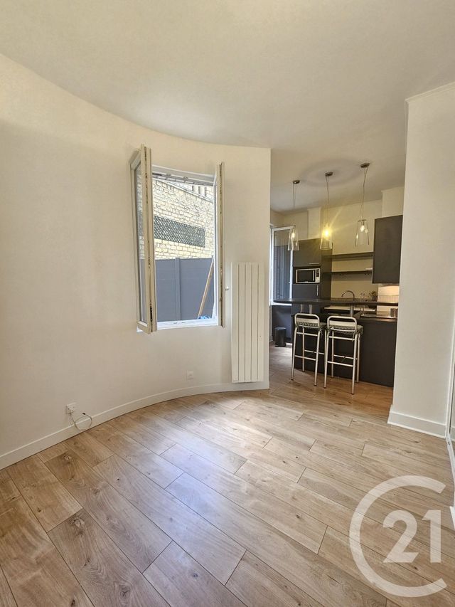 Appartement Studio à vendre - 1 pièce - 18.5 m2 - PARIS - 75016 - ILE-DE-FRANCE - Century 21 Victor Hugo - Trocadéro
