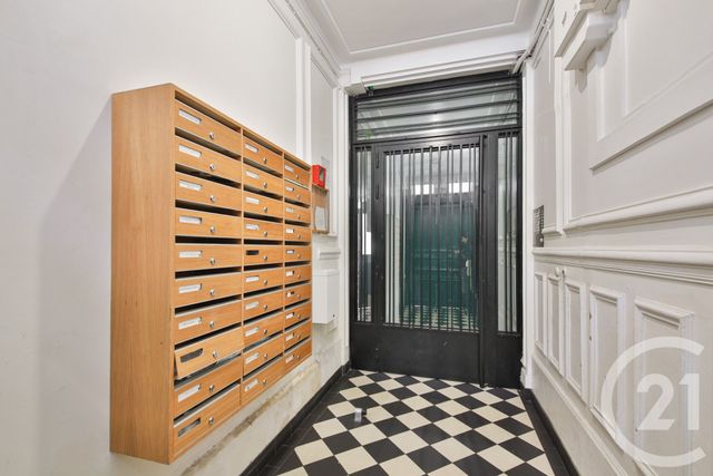 Appartement F1 à louer - 1 pièce - 24.26 m2 - PARIS - 75010 - ILE-DE-FRANCE - Century 21 Victor Hugo - Trocadéro