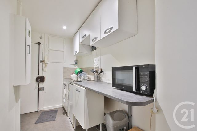 Appartement F1 à louer - 1 pièce - 24.26 m2 - PARIS - 75010 - ILE-DE-FRANCE - Century 21 Victor Hugo - Trocadéro