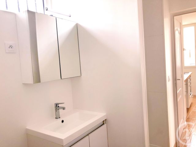 Appartement F1 à louer - 1 pièce - 31.25 m2 - PARIS - 75012 - ILE-DE-FRANCE - Century 21 Victor Hugo - Trocadéro