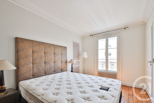 Appartement F2 à louer - 2 pièces - 49.98 m2 - PARIS - 75003 - ILE-DE-FRANCE - Century 21 Victor Hugo - Trocadéro