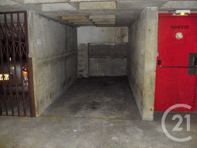 parking à louer - 8.0 m2 - PARIS - 75016 - ILE-DE-FRANCE - Century 21 Victor Hugo - Trocadéro