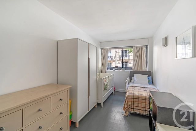 Appartement F4 à vendre - 4 pièces - 89.98 m2 - PARIS - 75116 - ILE-DE-FRANCE - Century 21 Victor Hugo - Trocadéro