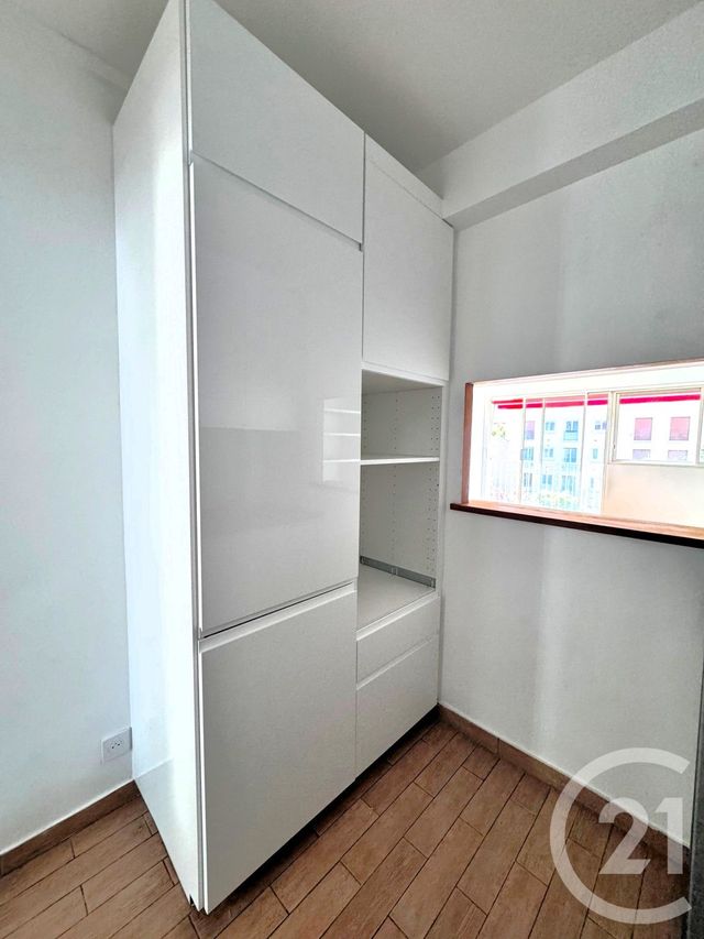 Appartement F4 à louer - 4 pièces - 88.54 m2 - NEUILLY SUR SEINE - 92 - ILE-DE-FRANCE - Century 21 Victor Hugo - Trocadéro