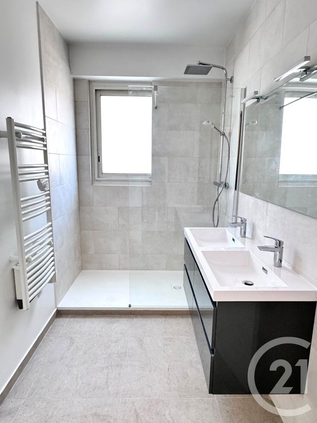 Appartement F4 à louer - 4 pièces - 88.54 m2 - NEUILLY SUR SEINE - 92 - ILE-DE-FRANCE - Century 21 Victor Hugo - Trocadéro