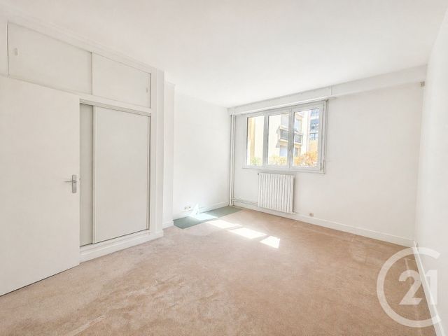 Appartement F3 à vendre - 3 pièces - 107.14 m2 - PARIS - 75015 - ILE-DE-FRANCE - Century 21 Victor Hugo - Trocadéro