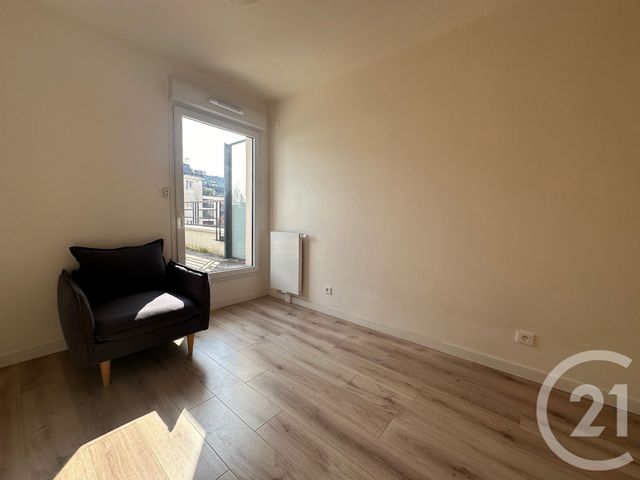 Appartement F3 à louer - 3 pièces - 70.7 m2 - ST OUEN - 93 - ILE-DE-FRANCE - Century 21 Victor Hugo - Trocadéro