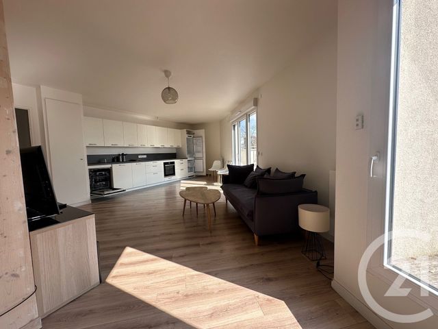 Appartement F3 à louer - 3 pièces - 70.7 m2 - ST OUEN - 93 - ILE-DE-FRANCE - Century 21 Victor Hugo - Trocadéro