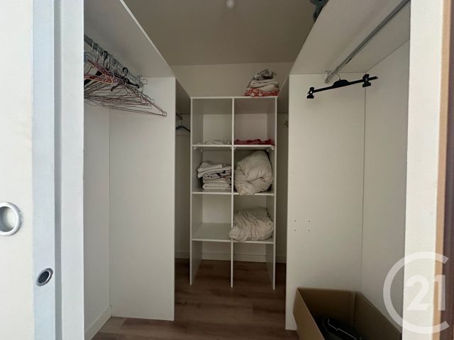 Appartement F3 à louer - 3 pièces - 70.7 m2 - ST OUEN - 93 - ILE-DE-FRANCE - Century 21 Victor Hugo - Trocadéro