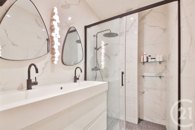 Appartement F3 à vendre - 3 pièces - 63.03 m2 - BOULOGNE BILLANCOURT - 92 - ILE-DE-FRANCE - Century 21 Victor Hugo - Trocadéro