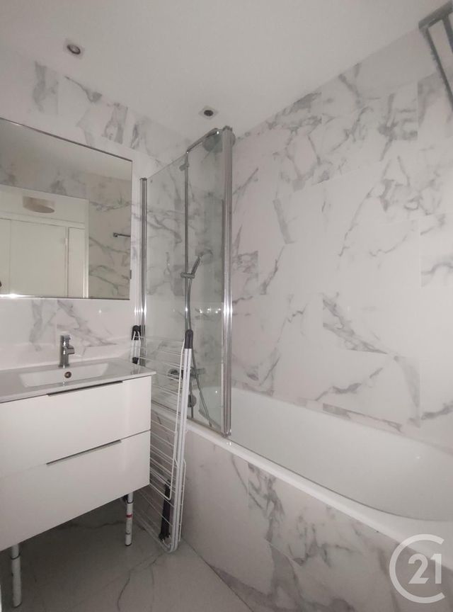 Appartement F1 à louer - 1 pièce - 29.14 m2 - PARIS - 75016 - ILE-DE-FRANCE - Century 21 Victor Hugo - Trocadéro