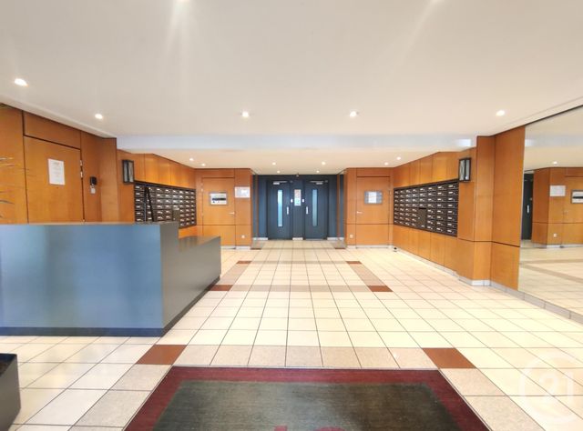 Appartement F1 à louer - 1 pièce - 29.14 m2 - PARIS - 75016 - ILE-DE-FRANCE - Century 21 Victor Hugo - Trocadéro