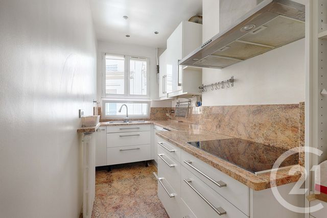 Appartement F3 à vendre - 4 pièces - 68.18 m2 - PARIS - 75016 - ILE-DE-FRANCE - Century 21 Victor Hugo - Trocadéro