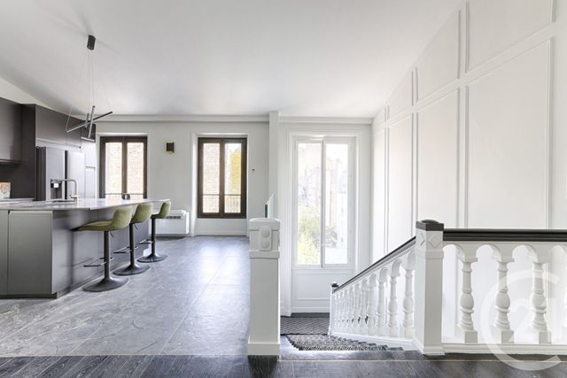 Appartement Duplex à louer - 4 pièces - 142.25 m2 - PARIS - 75016 - ILE-DE-FRANCE - Century 21 Victor Hugo - Trocadéro