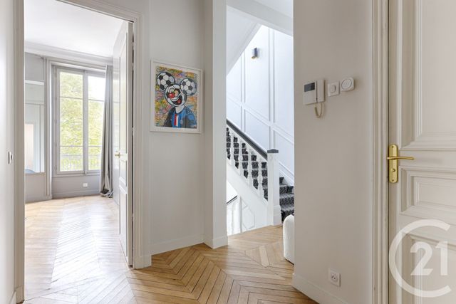 Appartement Duplex à louer - 4 pièces - 142.25 m2 - PARIS - 75016 - ILE-DE-FRANCE - Century 21 Victor Hugo - Trocadéro
