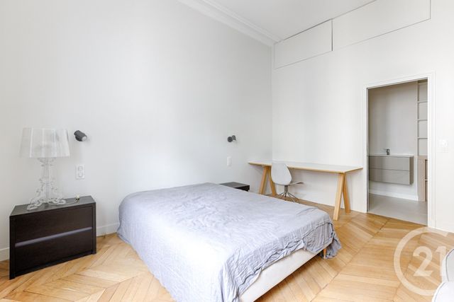 Appartement Duplex à louer - 4 pièces - 142.25 m2 - PARIS - 75016 - ILE-DE-FRANCE - Century 21 Victor Hugo - Trocadéro