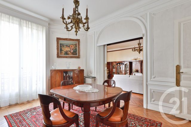 Appartement F5 à vendre - 5 pièces - 147.7 m2 - PARIS - 75016 - ILE-DE-FRANCE - Century 21 Victor Hugo - Trocadéro