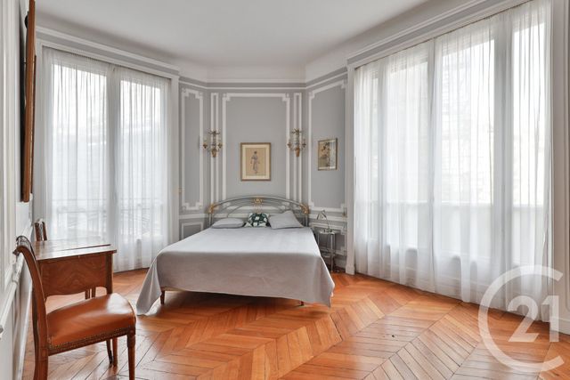 Appartement F5 à vendre - 5 pièces - 147.7 m2 - PARIS - 75016 - ILE-DE-FRANCE - Century 21 Victor Hugo - Trocadéro