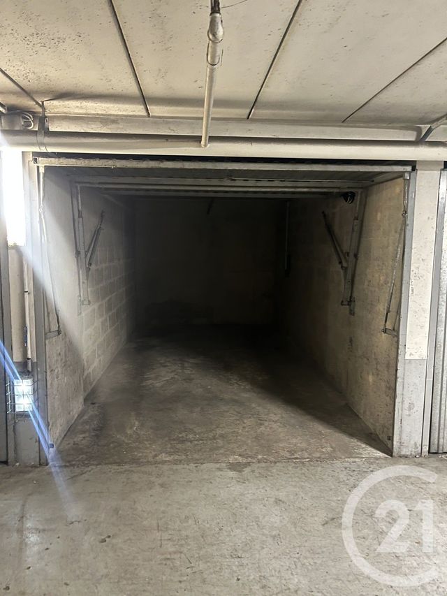 Parking à louer PARIS
