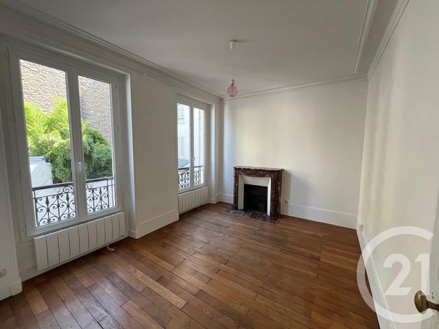 Appartement F2 à louer - 2 pièces - 33.01 m2 - PARIS - 75015 - ILE-DE-FRANCE - Century 21 Victor Hugo - Trocadéro
