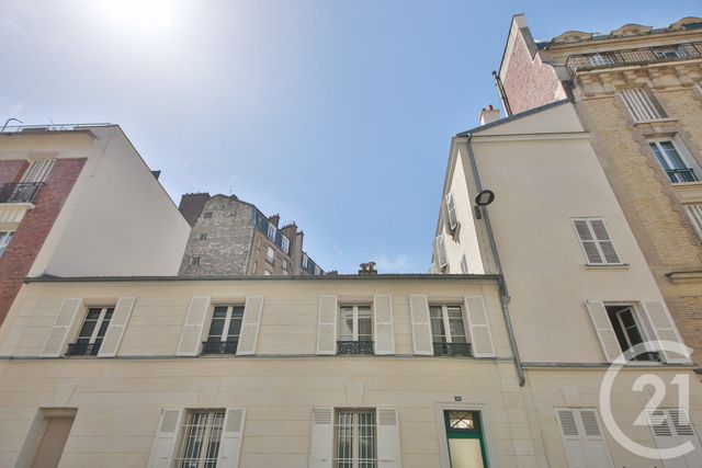 Appartement F2 à vendre - 2 pièces - 37.6 m2 - PARIS - 75015 - ILE-DE-FRANCE - Century 21 Victor Hugo - Trocadéro