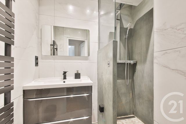 Appartement F3 à vendre - 3 pièces - 77.72 m2 - BOULOGNE BILLANCOURT - 92 - ILE-DE-FRANCE - Century 21 Victor Hugo - Trocadéro
