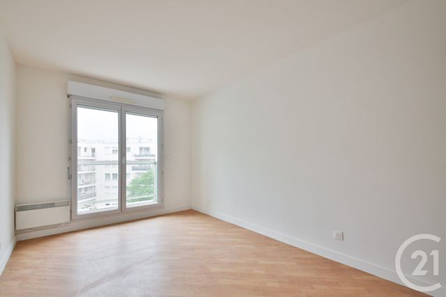 Appartement F4 à vendre - 4 pièces - 107.93 m2 - SURESNES - 92 - ILE-DE-FRANCE - Century 21 Victor Hugo - Trocadéro