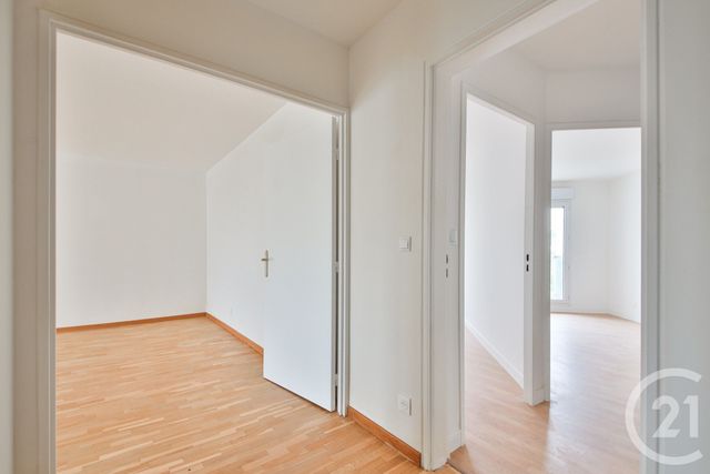 Appartement F4 à vendre - 4 pièces - 107.93 m2 - SURESNES - 92 - ILE-DE-FRANCE - Century 21 Victor Hugo - Trocadéro