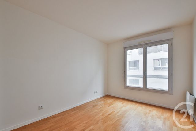 Appartement F2 à vendre - 2 pièces - 50.23 m2 - SURESNES - 92 - ILE-DE-FRANCE - Century 21 Victor Hugo - Trocadéro