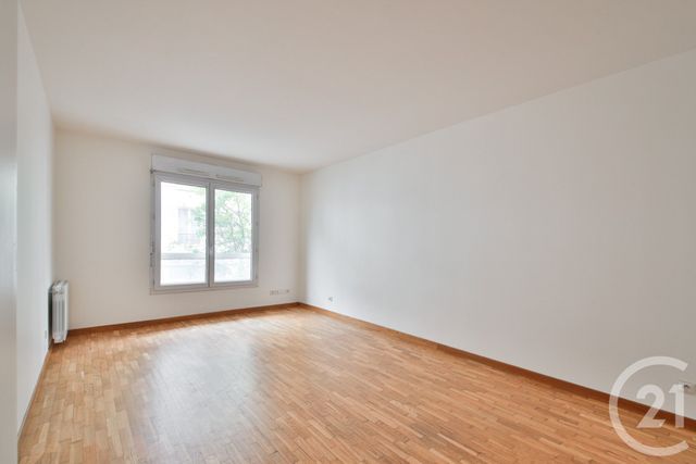 Appartement F2 à vendre - 2 pièces - 50.23 m2 - SURESNES - 92 - ILE-DE-FRANCE - Century 21 Victor Hugo - Trocadéro