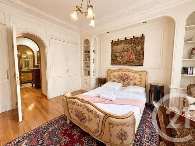 Appartement F2 à louer - 2 pièces - 75.94 m2 - NEUILLY SUR SEINE - 92 - ILE-DE-FRANCE - Century 21 Victor Hugo - Trocadéro
