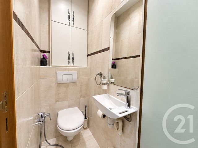 Appartement F2 à louer - 2 pièces - 75.94 m2 - NEUILLY SUR SEINE - 92 - ILE-DE-FRANCE - Century 21 Victor Hugo - Trocadéro