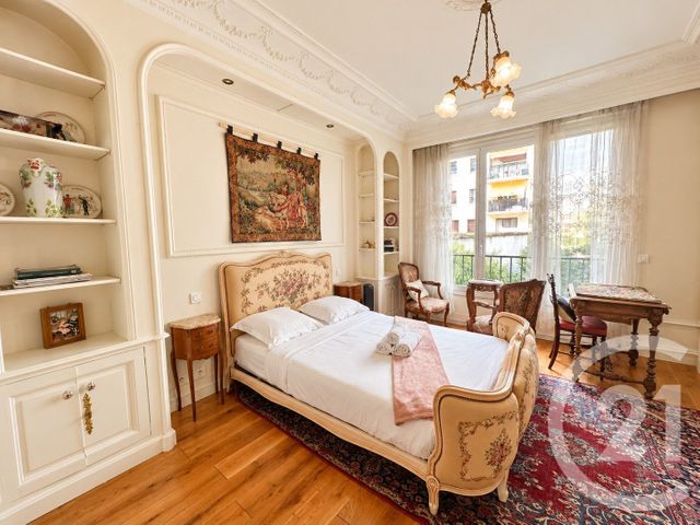 Appartement F2 à louer - 2 pièces - 75.94 m2 - NEUILLY SUR SEINE - 92 - ILE-DE-FRANCE - Century 21 Victor Hugo - Trocadéro