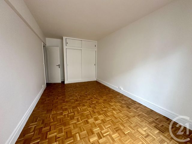 Appartement F2 à louer - 2 pièces - 49.78 m2 - PARIS - 75015 - ILE-DE-FRANCE - Century 21 Victor Hugo - Trocadéro