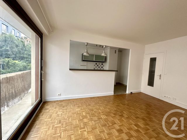 Appartement F2 à louer - 2 pièces - 49.78 m2 - PARIS - 75015 - ILE-DE-FRANCE - Century 21 Victor Hugo - Trocadéro