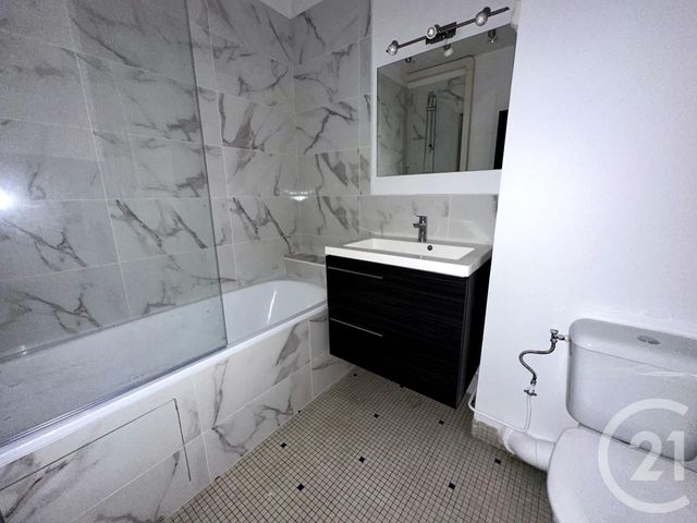 Appartement F2 à louer - 2 pièces - 49.78 m2 - PARIS - 75015 - ILE-DE-FRANCE - Century 21 Victor Hugo - Trocadéro