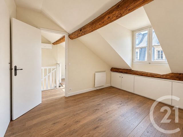 Appartement Duplex à vendre - 2 pièces - 50.6 m2 - PARIS - 75003 - ILE-DE-FRANCE - Century 21 Victor Hugo - Trocadéro