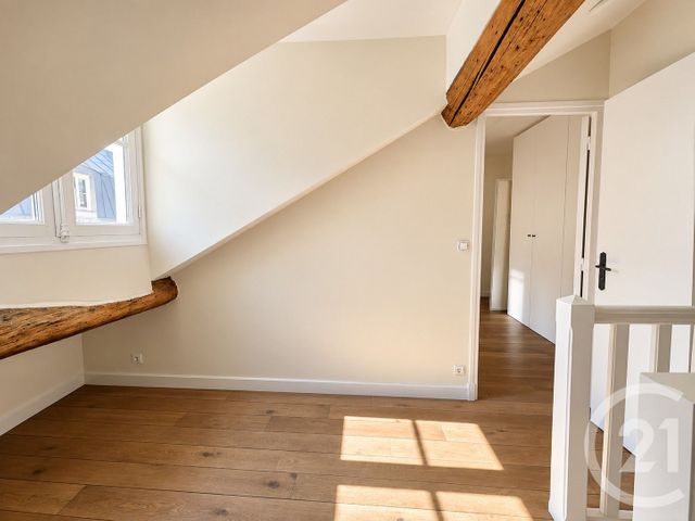 Appartement Duplex à vendre - 2 pièces - 50.6 m2 - PARIS - 75003 - ILE-DE-FRANCE - Century 21 Victor Hugo - Trocadéro