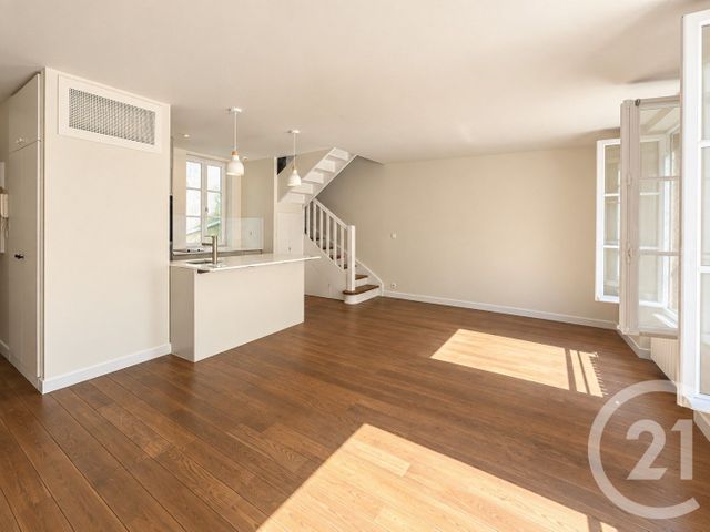 Appartement Duplex à vendre - 2 pièces - 50.6 m2 - PARIS - 75003 - ILE-DE-FRANCE - Century 21 Victor Hugo - Trocadéro