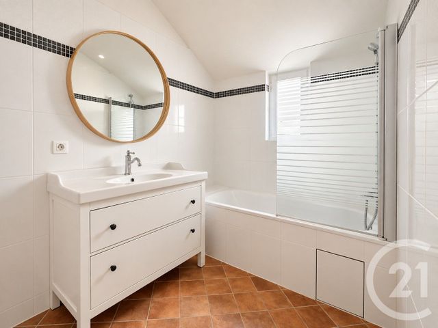 Appartement Duplex à vendre - 2 pièces - 50.6 m2 - PARIS - 75003 - ILE-DE-FRANCE - Century 21 Victor Hugo - Trocadéro